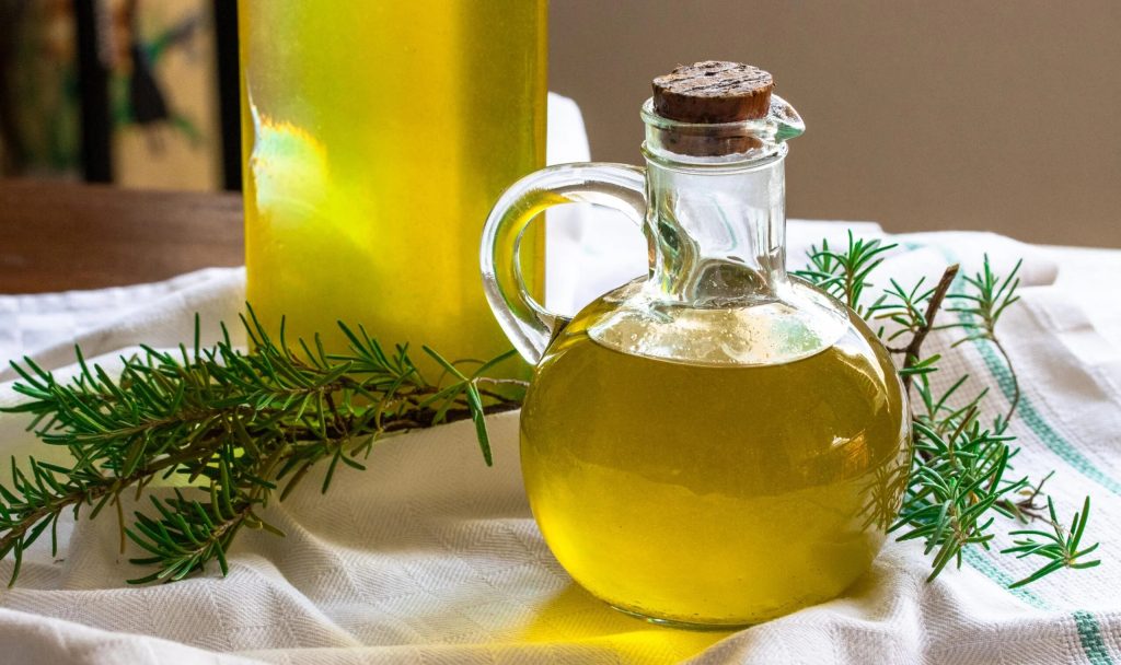 Rosemary oil and olive oil
