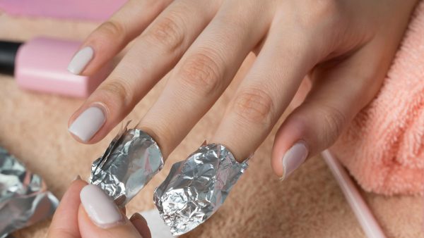7 Best Gel Nail Polish Remover, According to Review